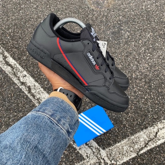 Adidas Low Trainer • Women’s Shoe - Picture 3 of 8